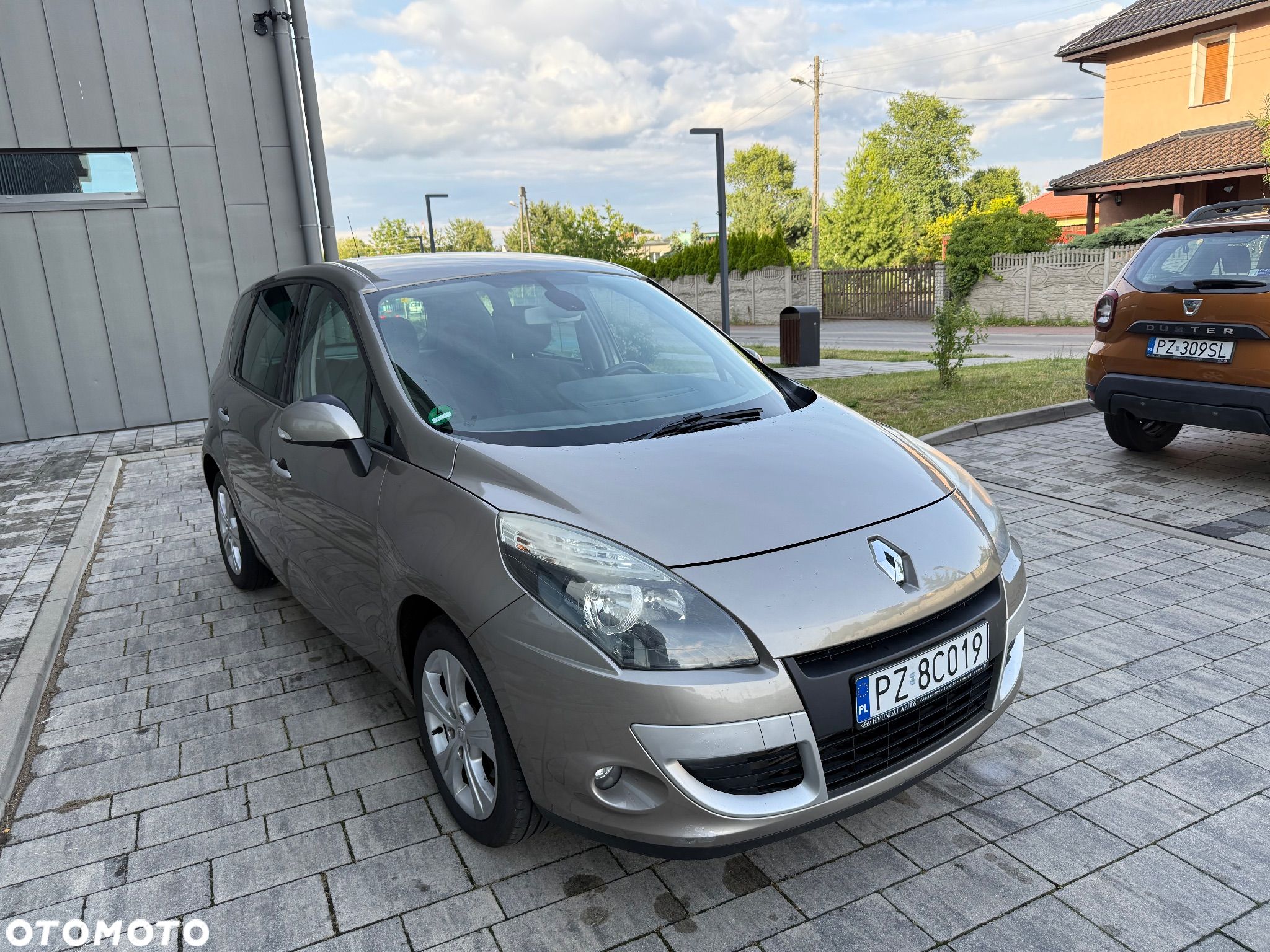 Renault Scenic 1.4 16V TCE Expression - 1