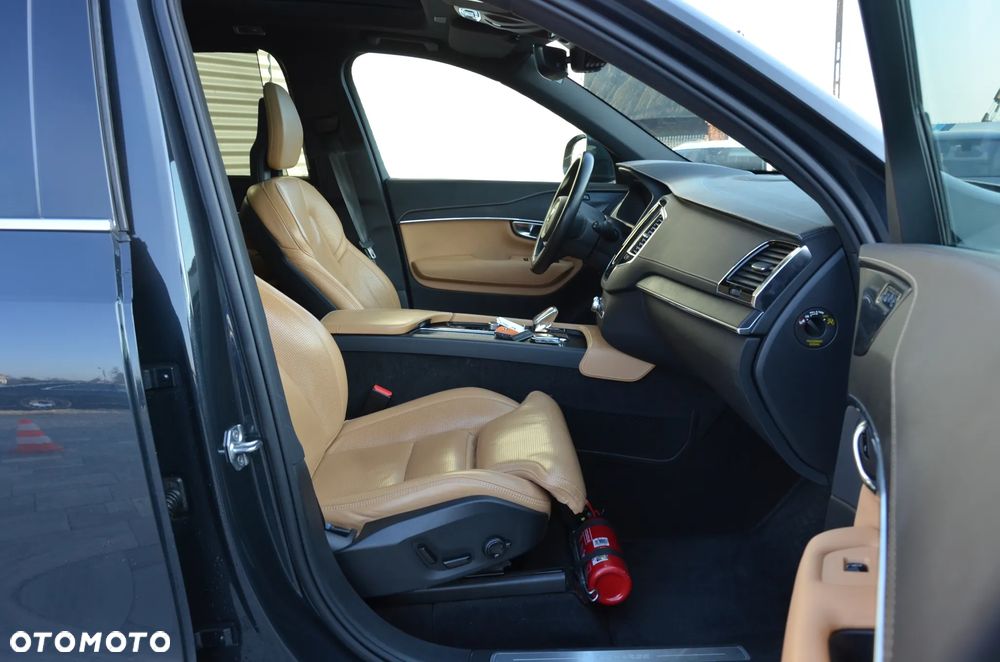Volvo XC 90 T8 AWD Twin Engine Geartronic Inscription - 20