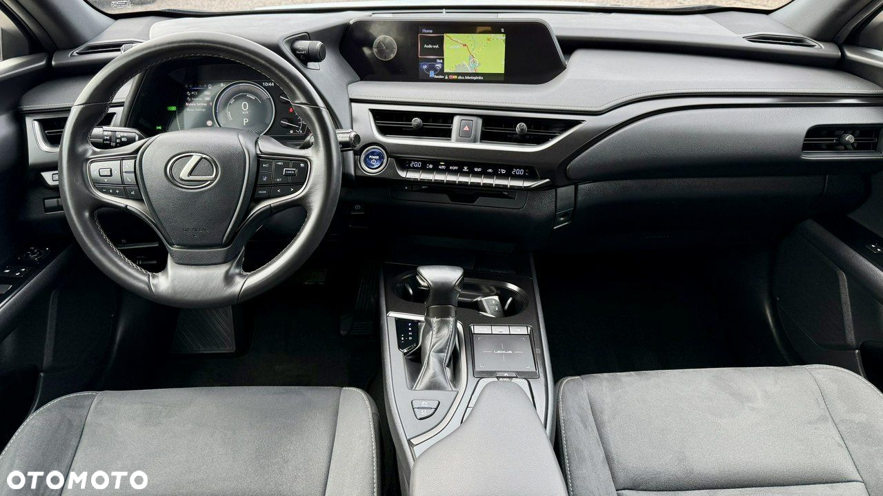 Lexus UX 250h Elegance 2WD - 17