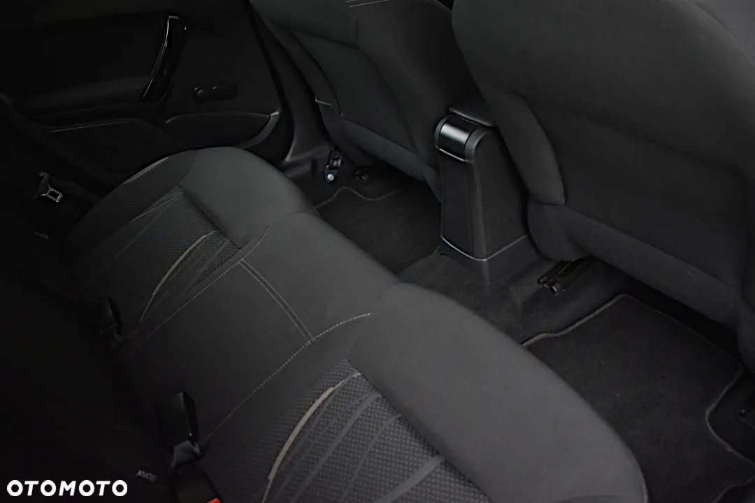 Peugeot 208 Blue-HDi 100 Stop&Start Allure - 25