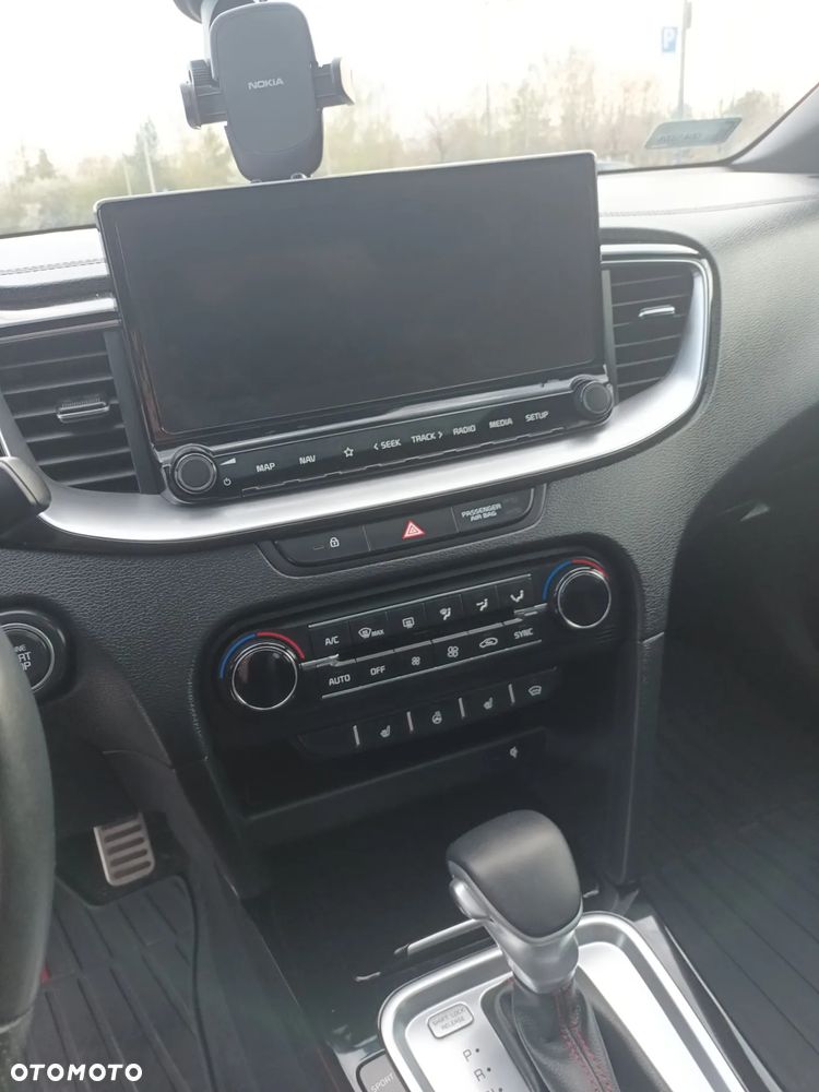Kia ProCeed 1.6 T-GDI GT DCT - 8
