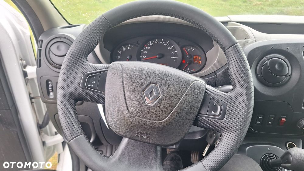 Renault Master - 16