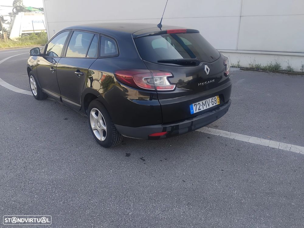 Renault Mégane Sport Tourer - 2