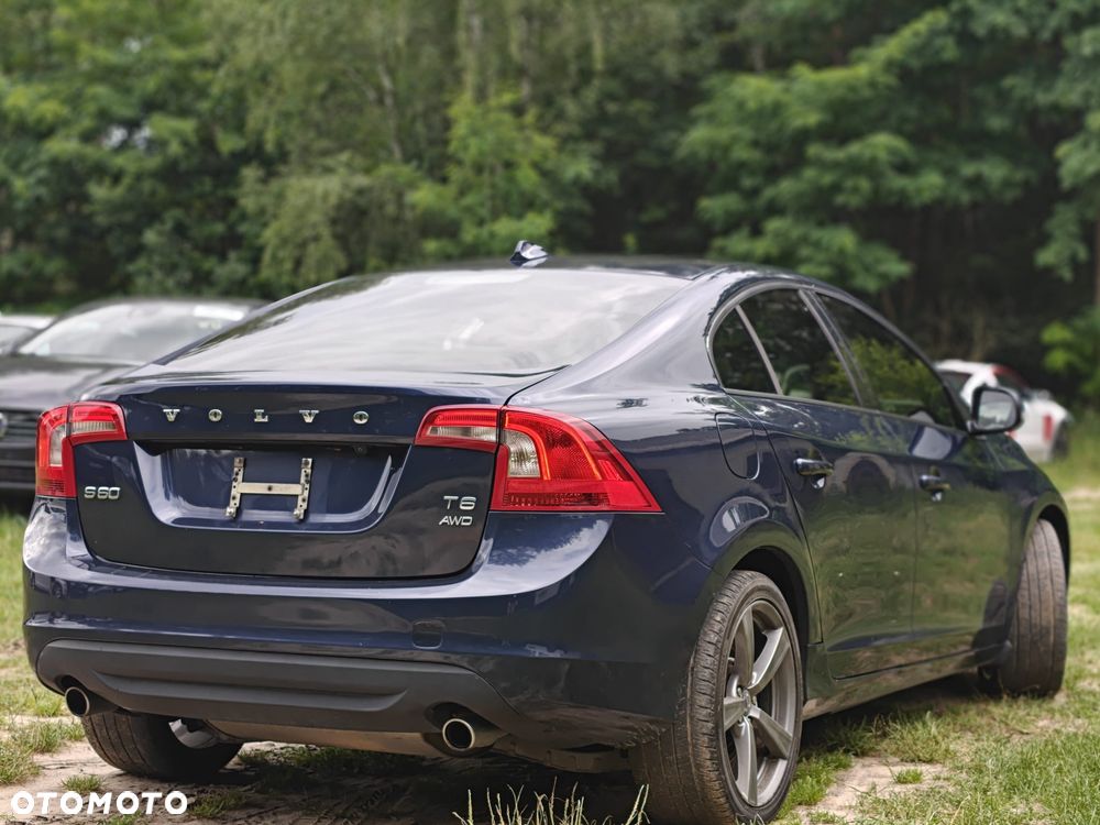 Volvo S60 T6 AWD Geartronic RDesign - 6
