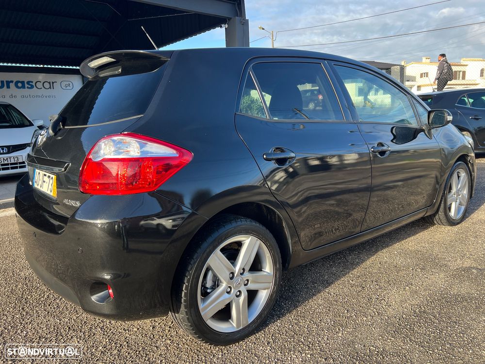 Toyota Auris 1.4 D-4D Exclusive +P.Sport+VSC - 34