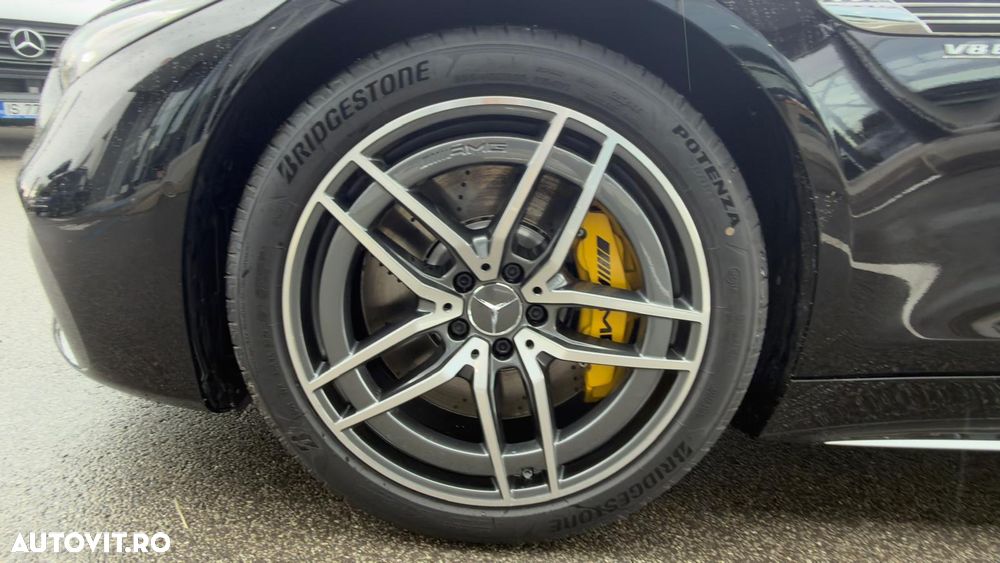 Mercedes-Benz SL 63 AMG 4Matic+ - 15