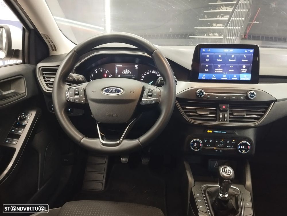 Ford Focus 1.0 EcoBoost Connected - 16