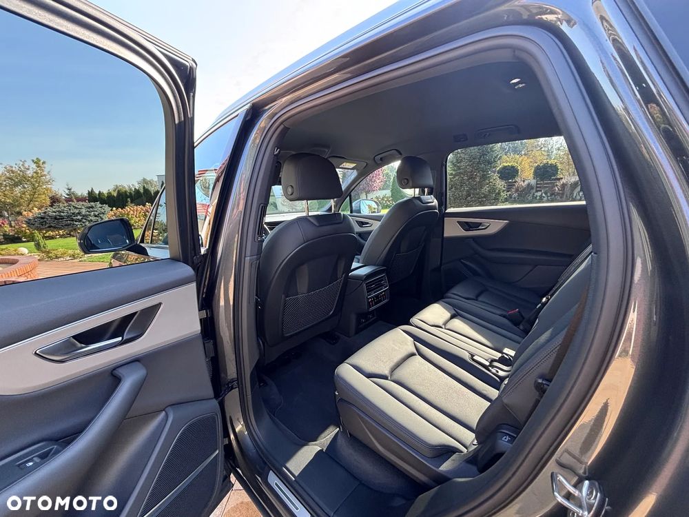 Audi Q7 50 TDI mHEV Quattro S Line Tiptr - 10