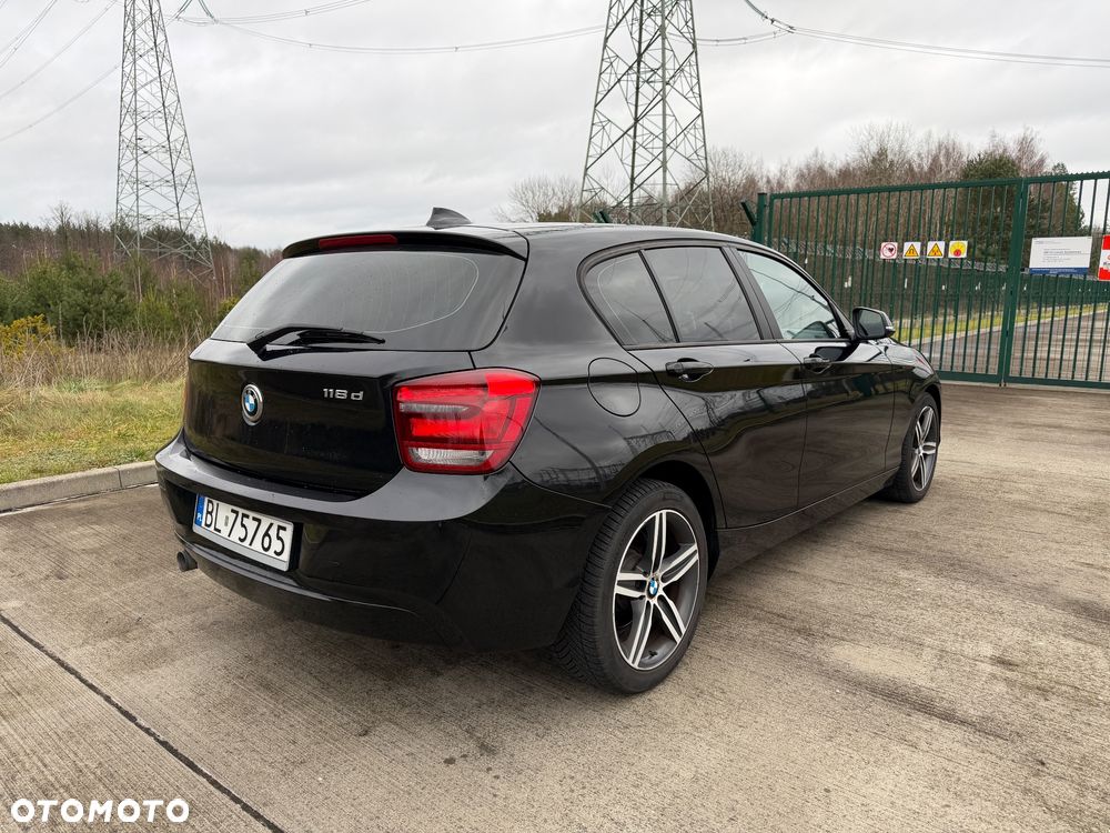 BMW Seria 1 118d - 6