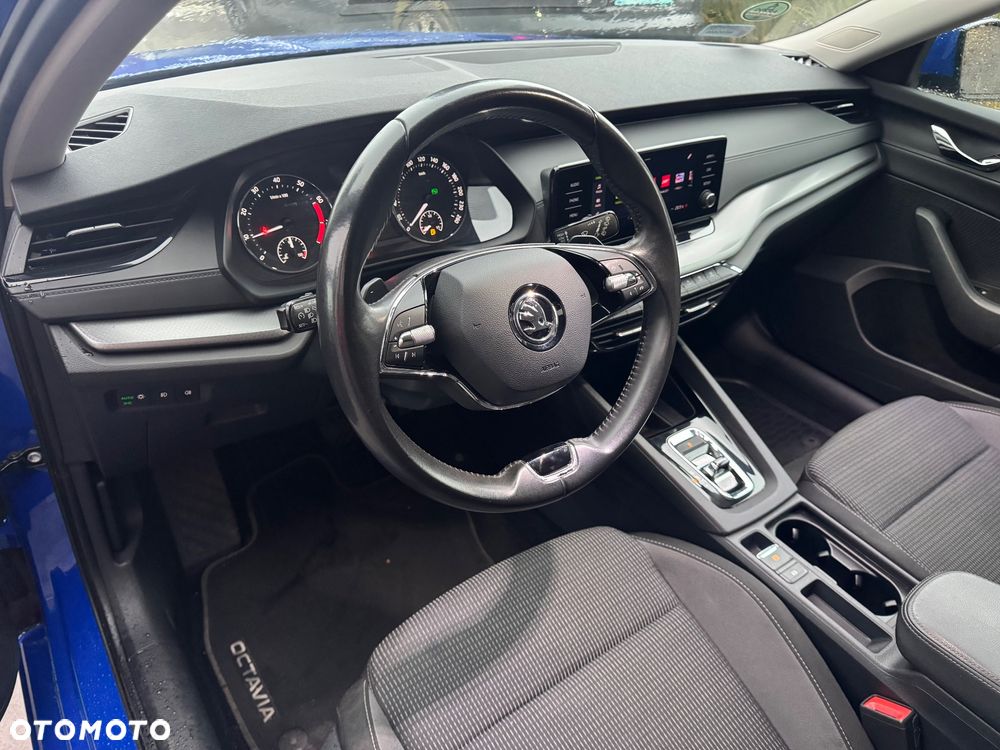 Skoda Octavia - 7