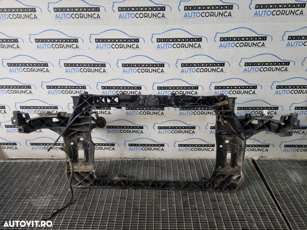 Trager Hyundai IX35 2.0 CRDI 2010 - 2019 1995CC Manuala (1350) Diesel - 1