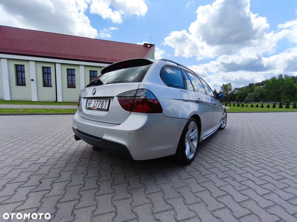 BMW Seria 3 330d - 4