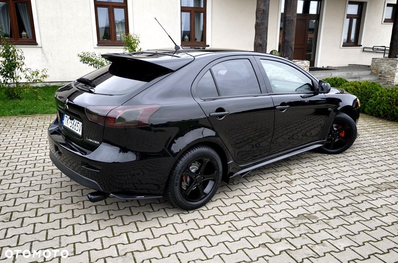 Mitsubishi Lancer - 32