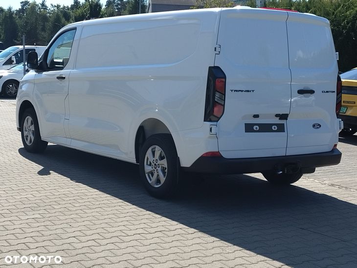 Ford TRANSIT CUSTOM VAN - 3