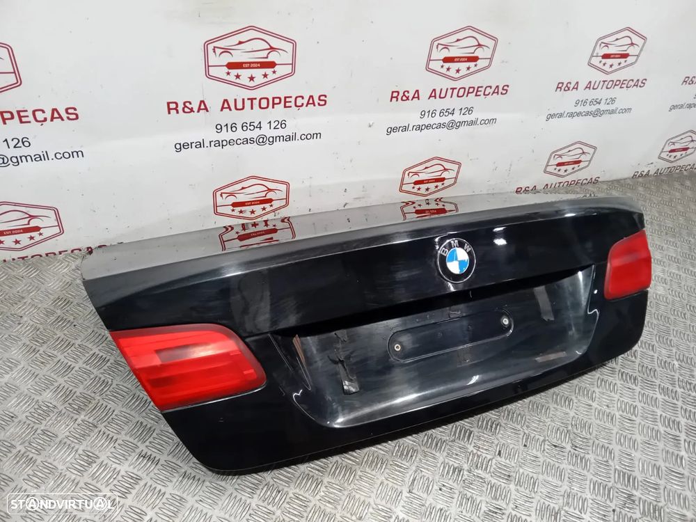 Tampa de Mala BMW Série 3 E92 LCI Original - 4