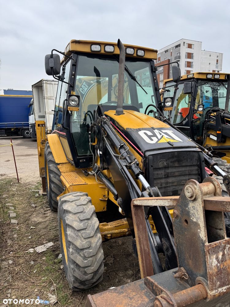 Caterpillar 428D - 12