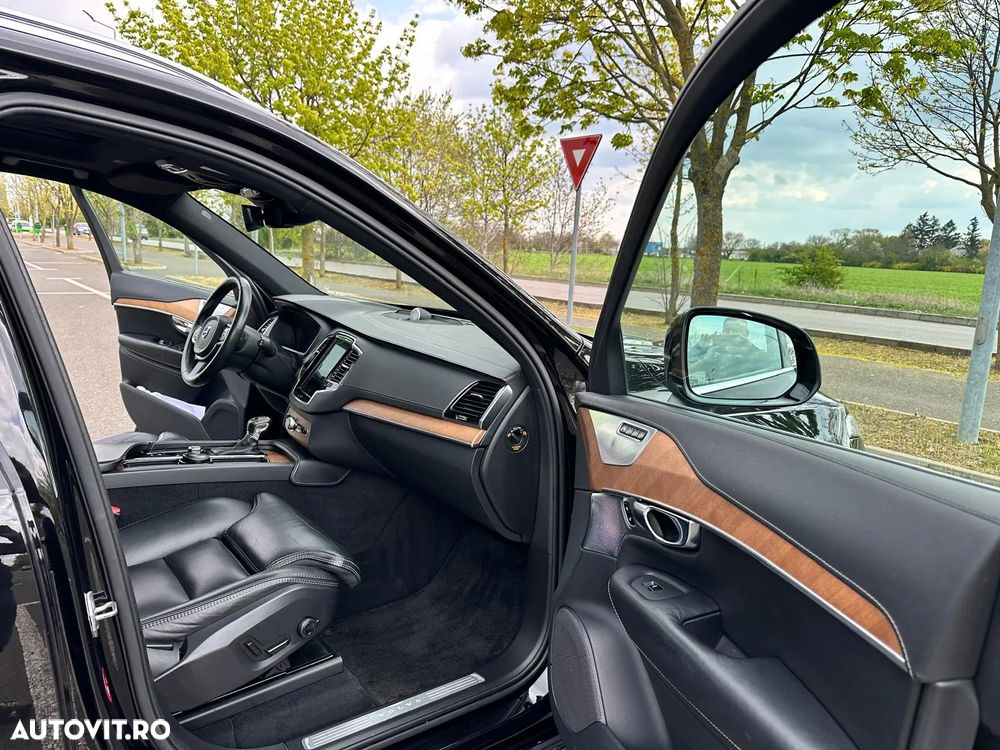 Volvo XC 90 D5 AWD Geartronic Inscription - 17