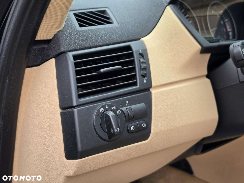 BMW X3 - 28