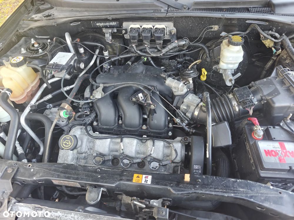 Ford Maverick 3.0 V6 Limited - 19