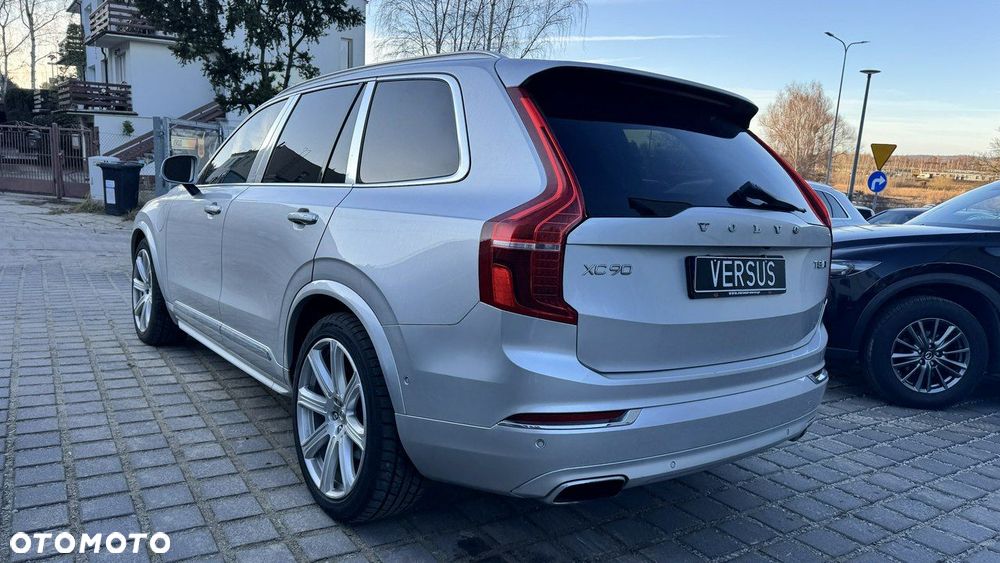 Volvo XC 90 - 6