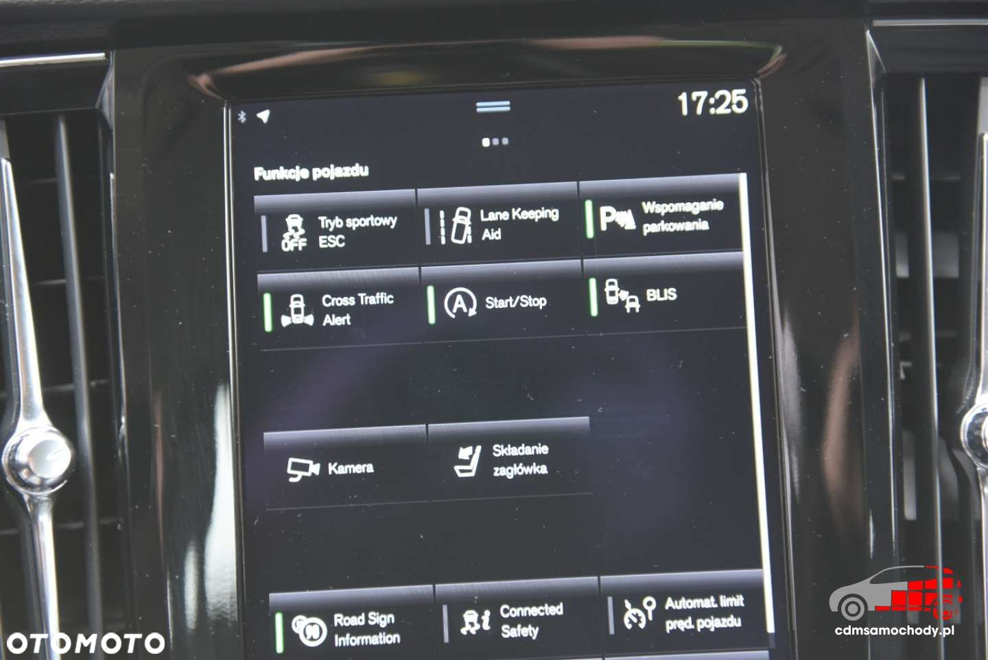 Volvo V90 D4 Momentum - 27