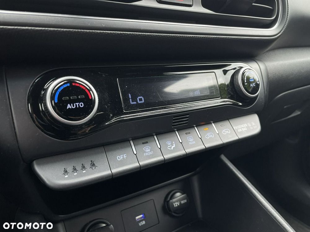 Hyundai Kona 1.0 T-GDI Smart - 17