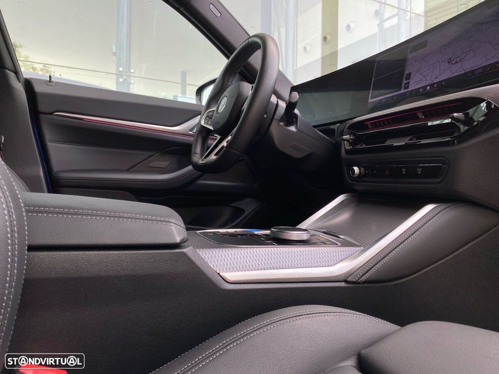 BMW i4 eDrive35 Pack Desportivo M Pro - 13