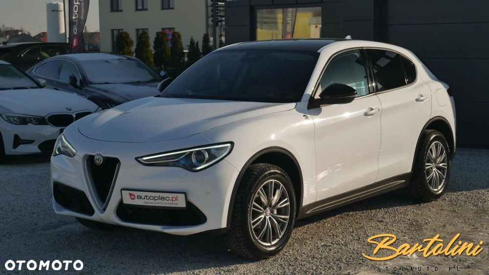 Alfa Romeo Stelvio - 4