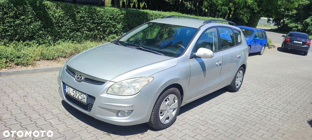 Hyundai i30 1.6 CRDi Comfort - 4
