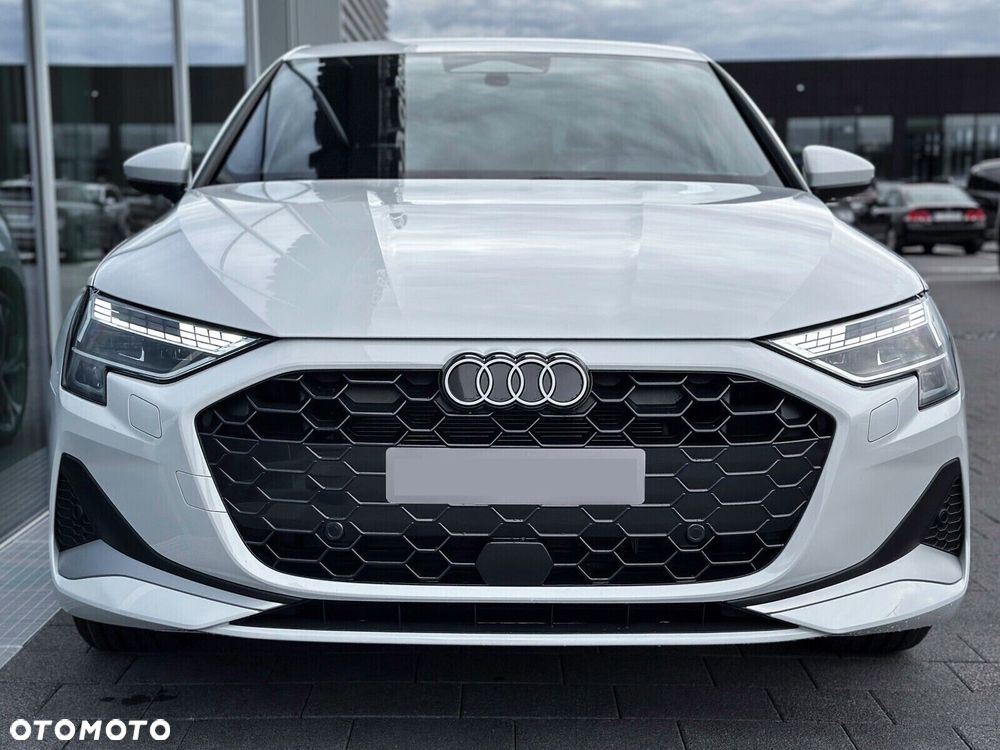 Audi A3 Sportback TFSI mHEV 110 kW Advanced S tronic - 3