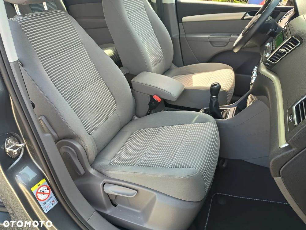 Seat Alhambra 2.0 TDI Ecomotive Reference - 11