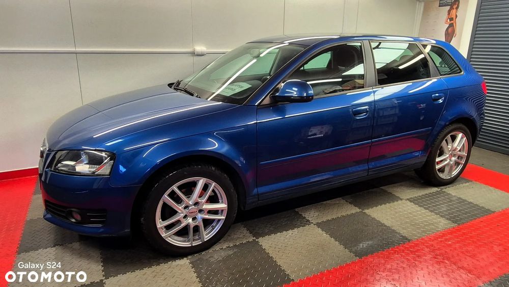 Audi A3 Sportback 1.6 TDI DPF Attraction - 2