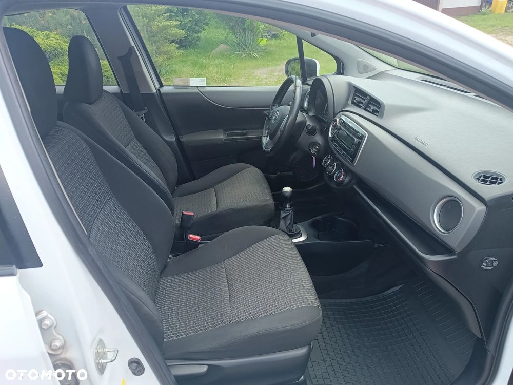 Toyota Yaris 1.0 Active - 28