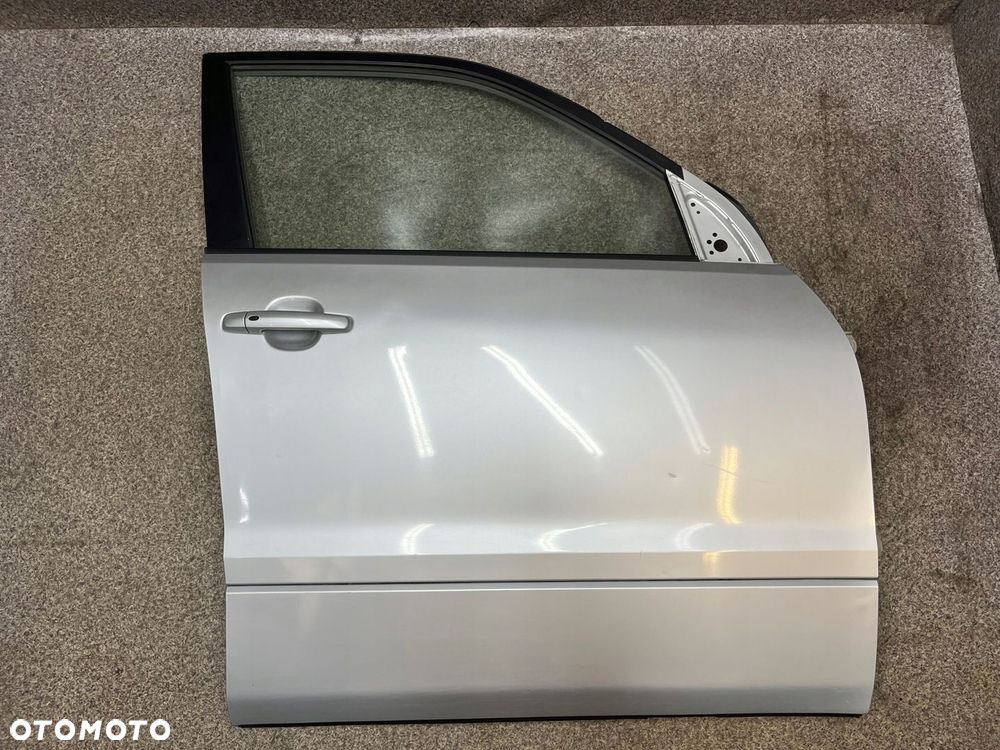 Drzwi prawy przod przednie listwa Z2S C02 Suzuki Grand Vitara 2 II 110 umFe - 6