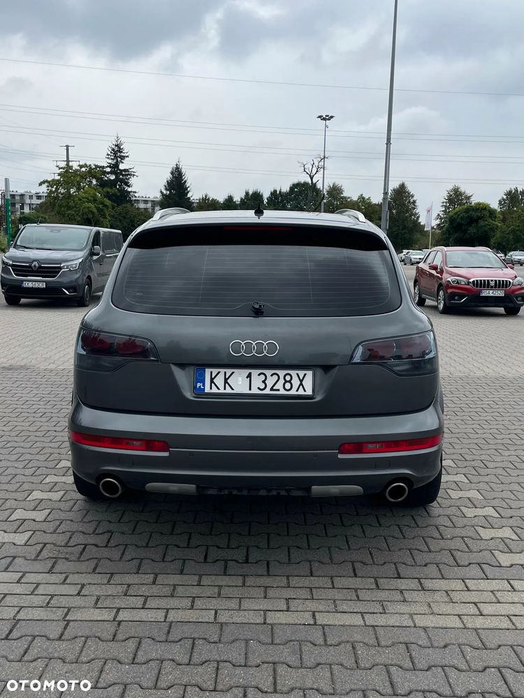 Audi Q7 - 5