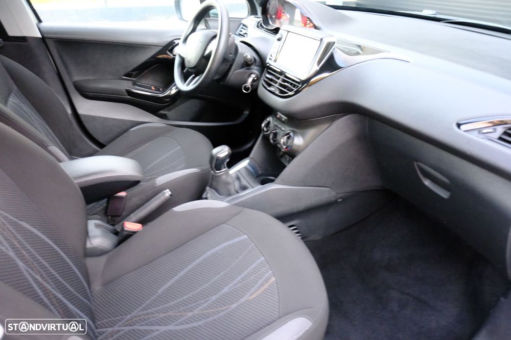 Peugeot 208 1.4 HDi Access - 11