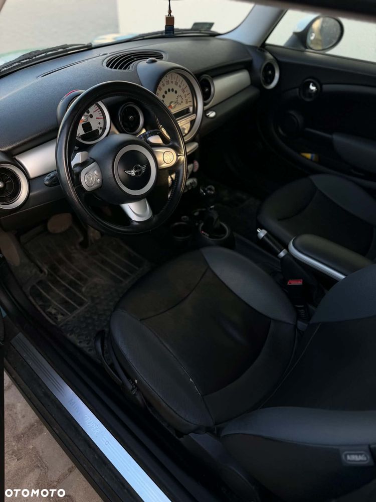 MINI Cooper - 14