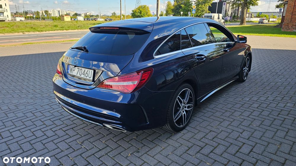 Mercedes-Benz CLA 180 AMG Line - 15