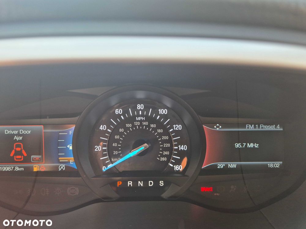 Ford Edge - 8