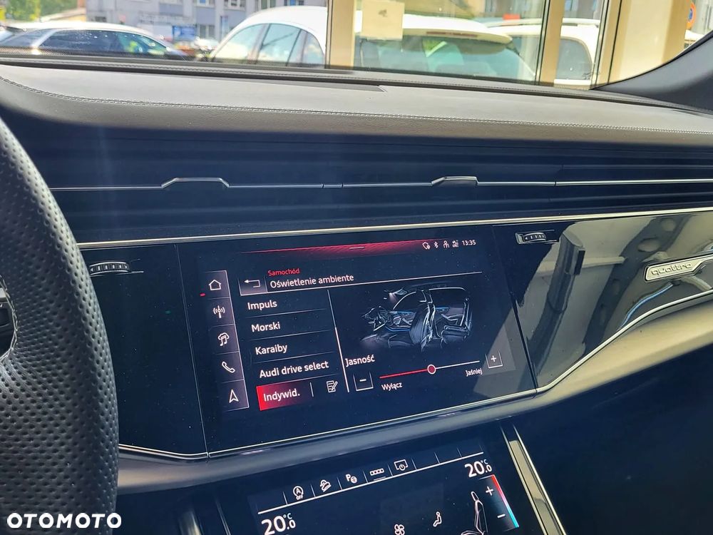 Audi Q8 - 15