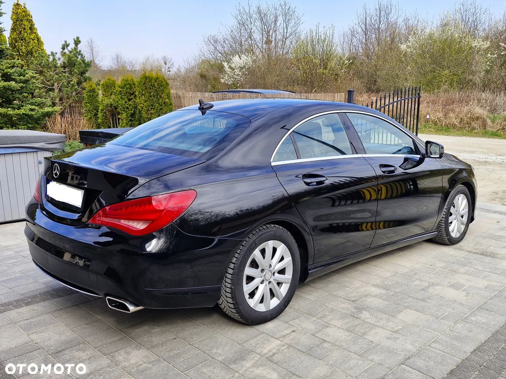 Mercedes-Benz CLA 180 Urban - 6