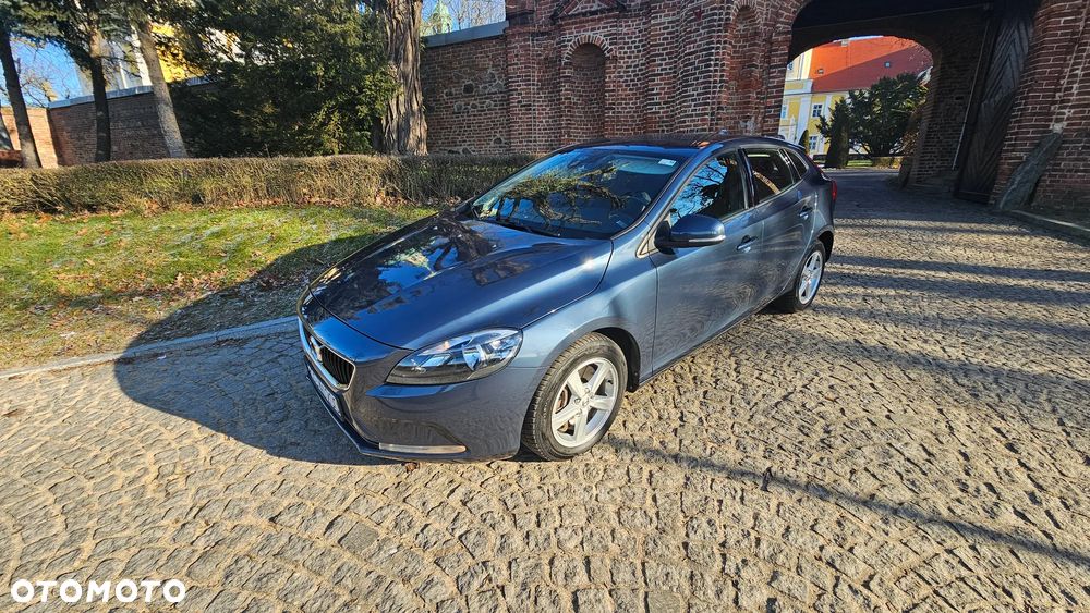 Volvo V40 D2 Drive-E Kinetic - 1
