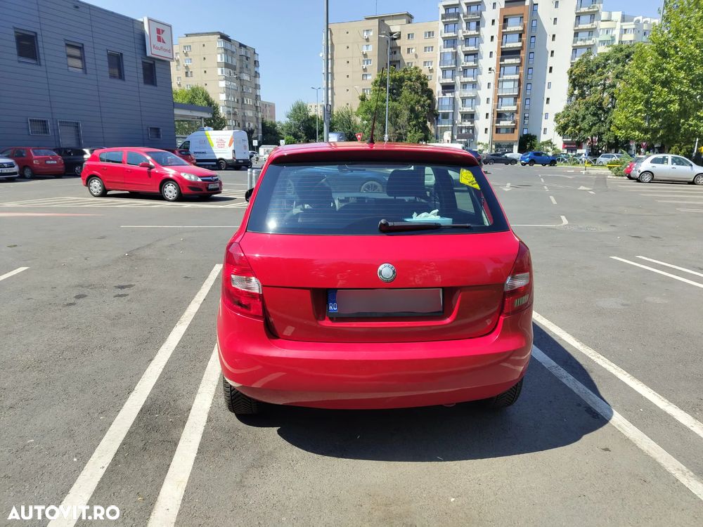Skoda Fabia 1.2 HTP Ambiente - 3