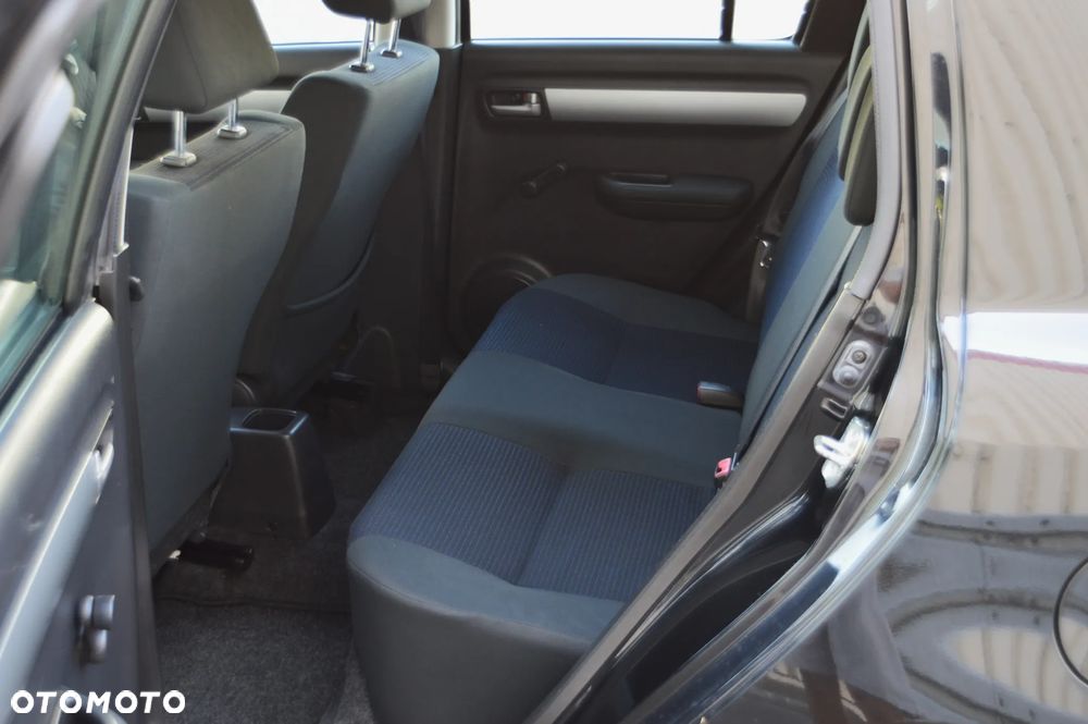 Suzuki Swift - 21