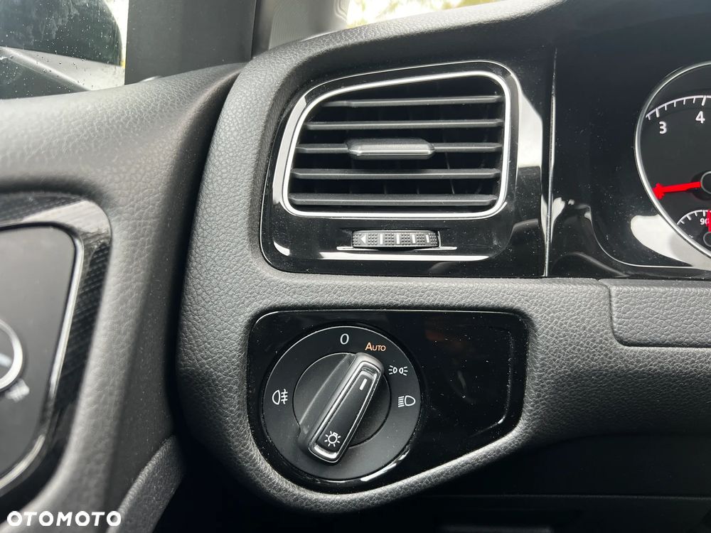 Volkswagen Golf 1.5 TSI ACT OPF DSG Highline - 15