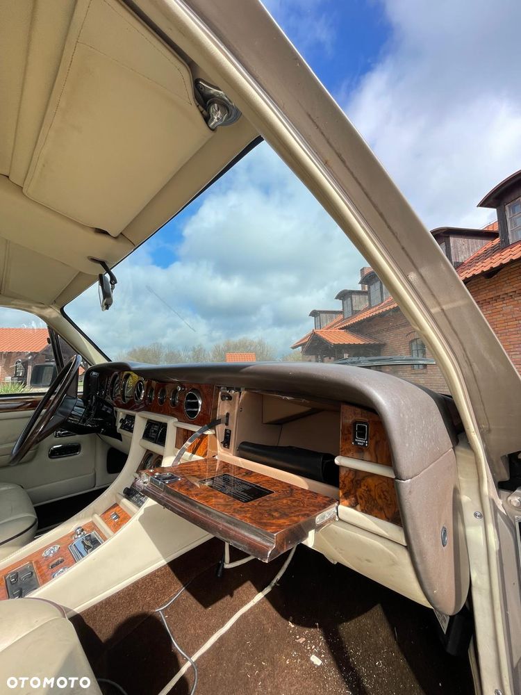 Bentley Mulsanne - 9