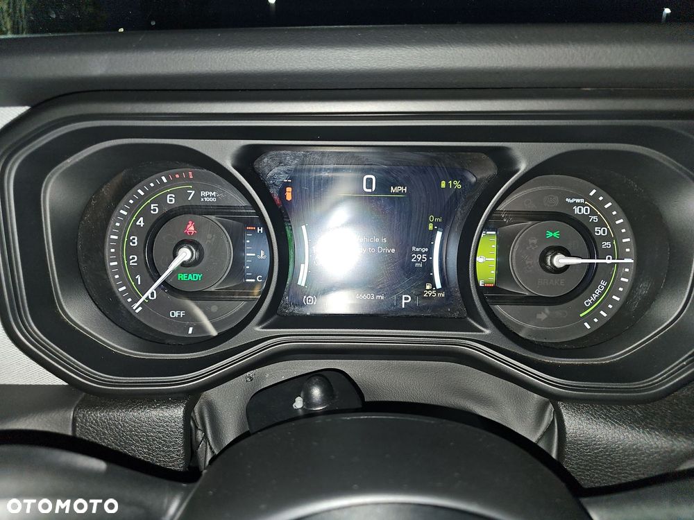 Jeep Wrangler - 19