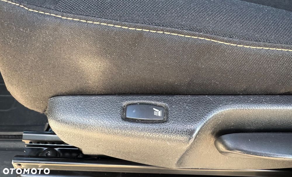 Renault TRAFIC III - 21