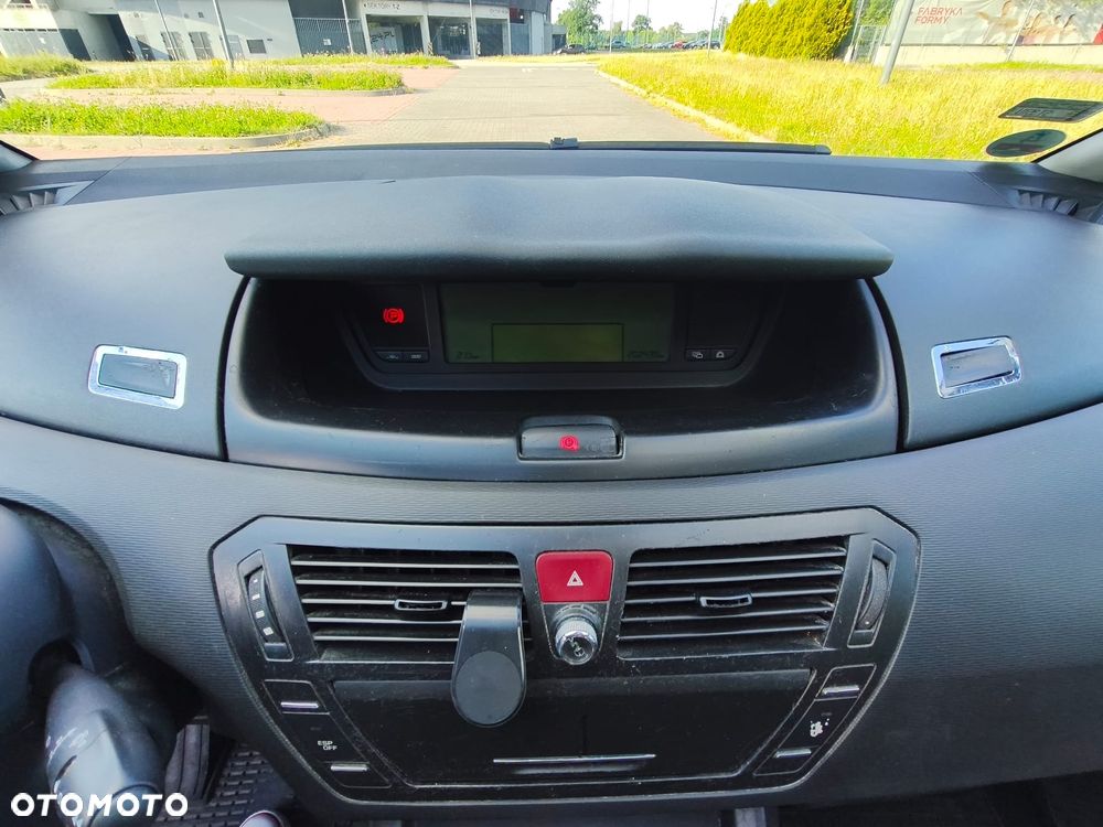 Citroën C4 Picasso - 9