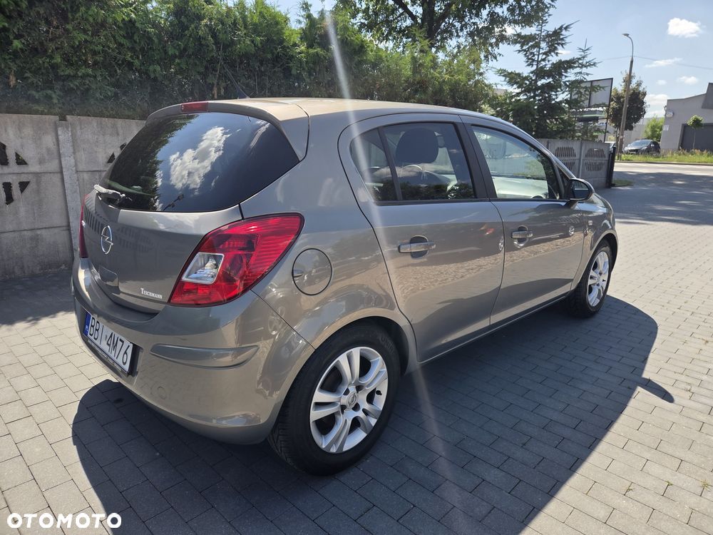 Opel Corsa - 3